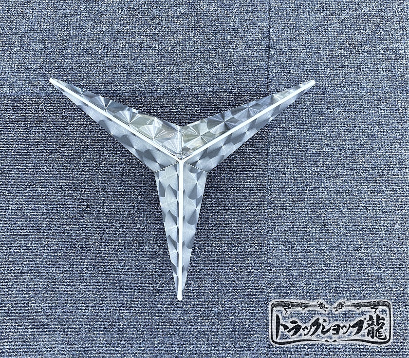 鱗柄ステンレス 【19.5インチ】 ベンツ型 ホイールスピンナー 4穴 4個