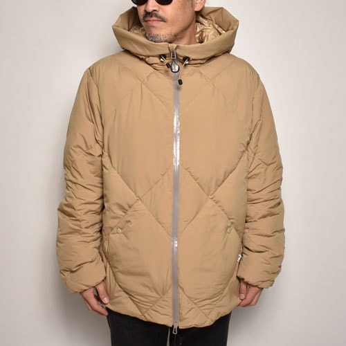 Comfy Outdoor Garment/CMF Down Jacket（コンフィー フードダウン