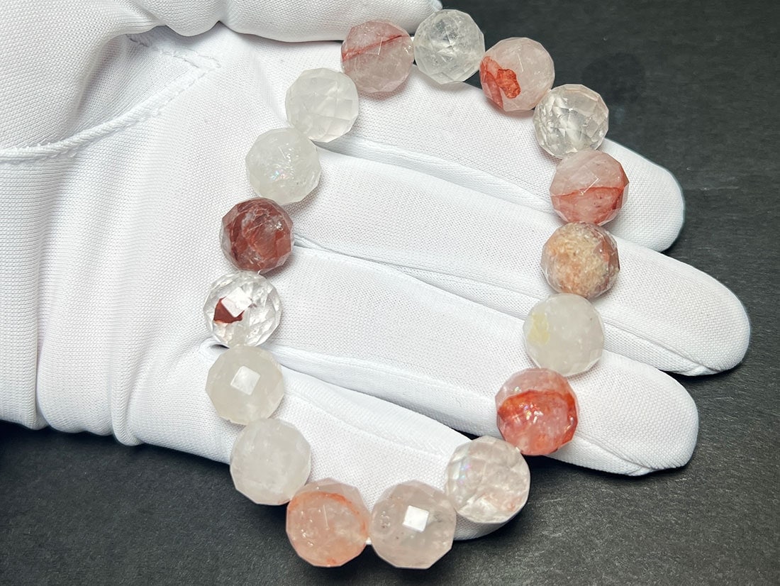 ヒマラヤ・マニカラン水晶 11mmカットブレスレット