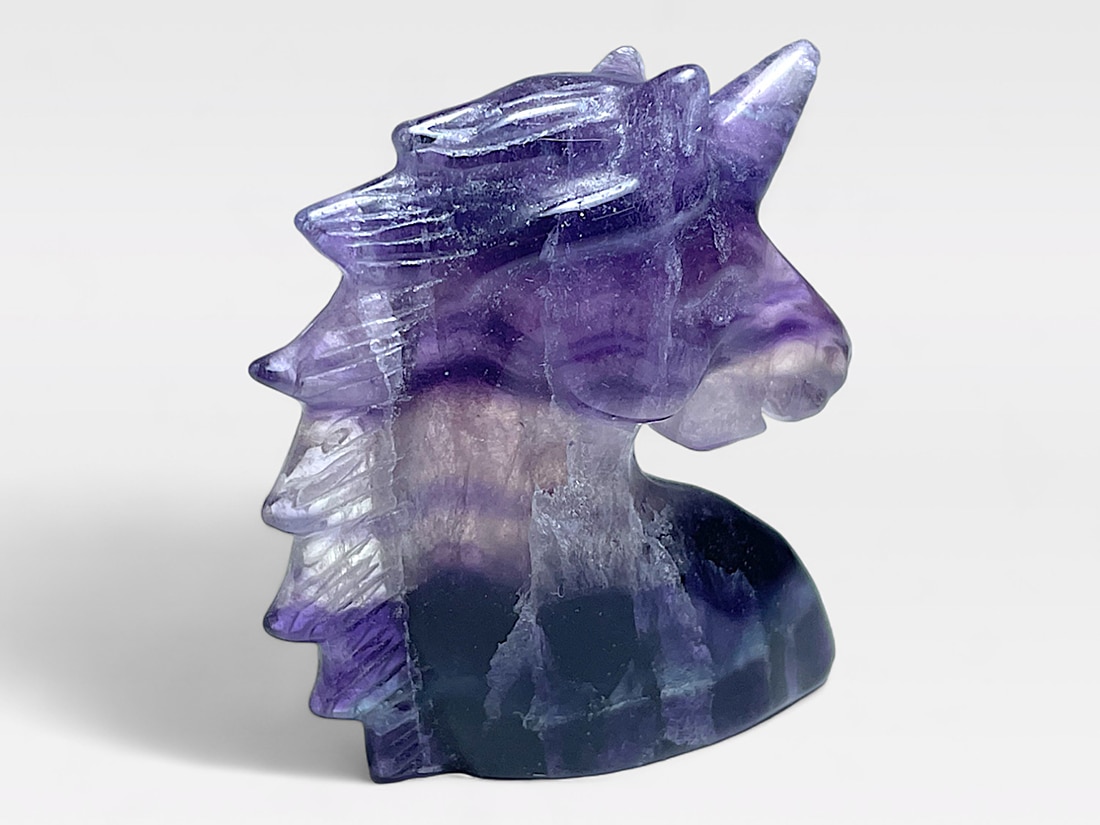フローライト ユニコーン 彫刻