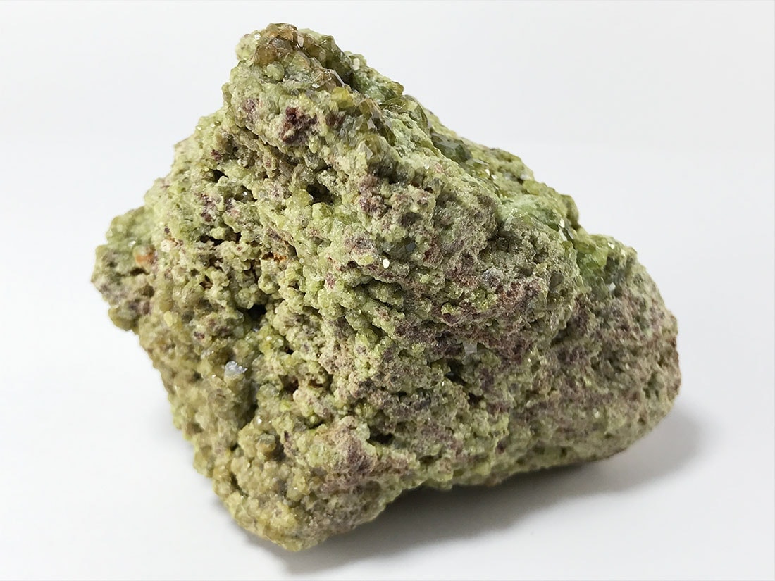 長野県佐久郡南相木村産 灰鉄柘榴石(グリーンガーネット)/Andradite