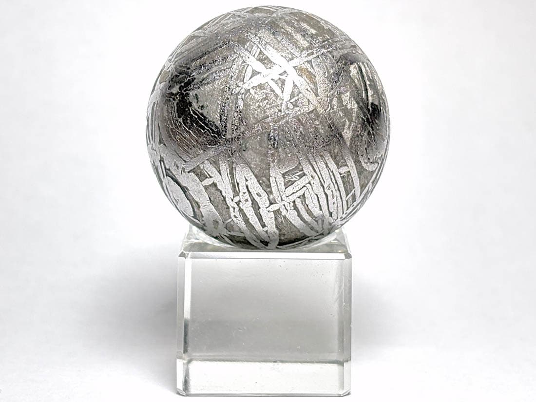 新疆ウイグル自治区産 アルタイ隕石 (162g) 丸玉 / Altai Meteorite