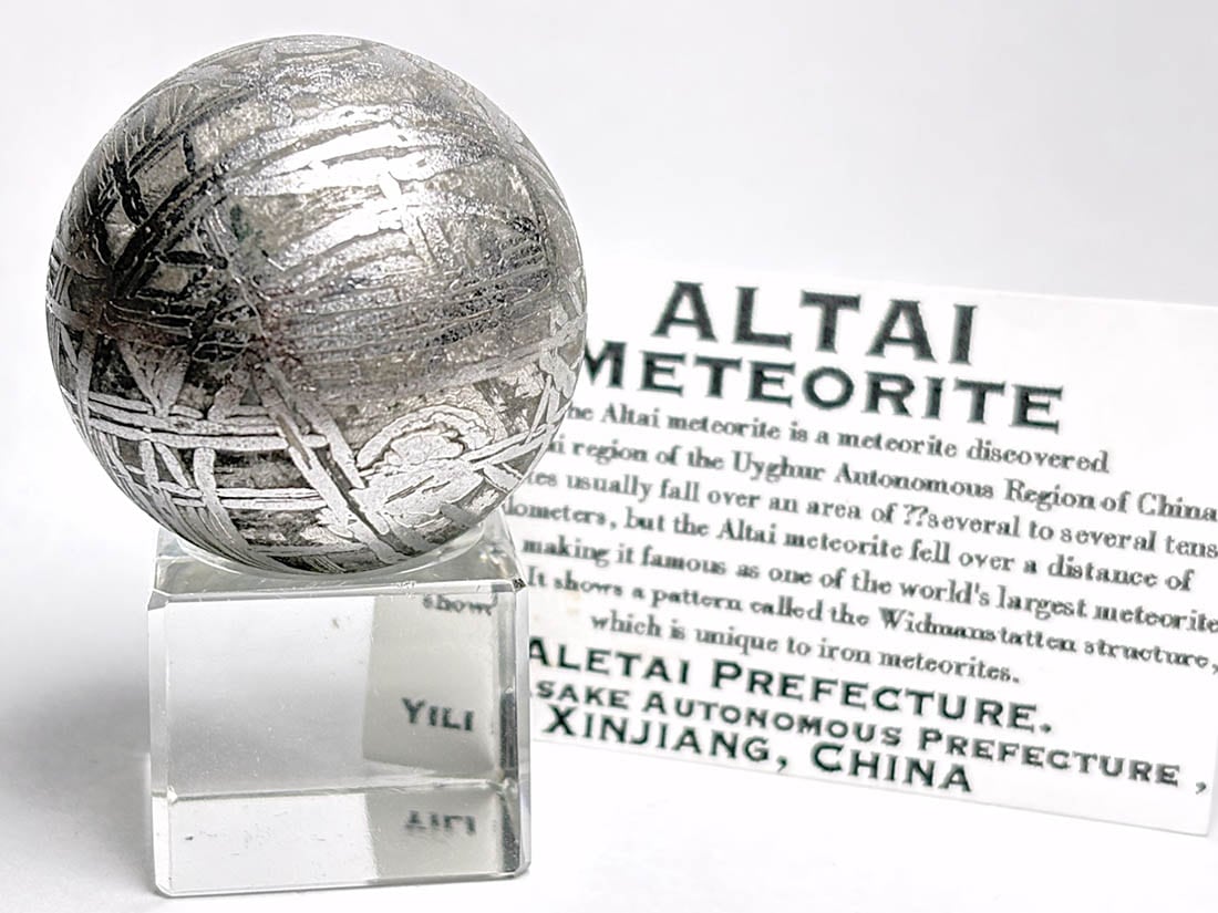 新疆ウイグル自治区産 アルタイ隕石 (162g) 丸玉 / Altai Meteorite