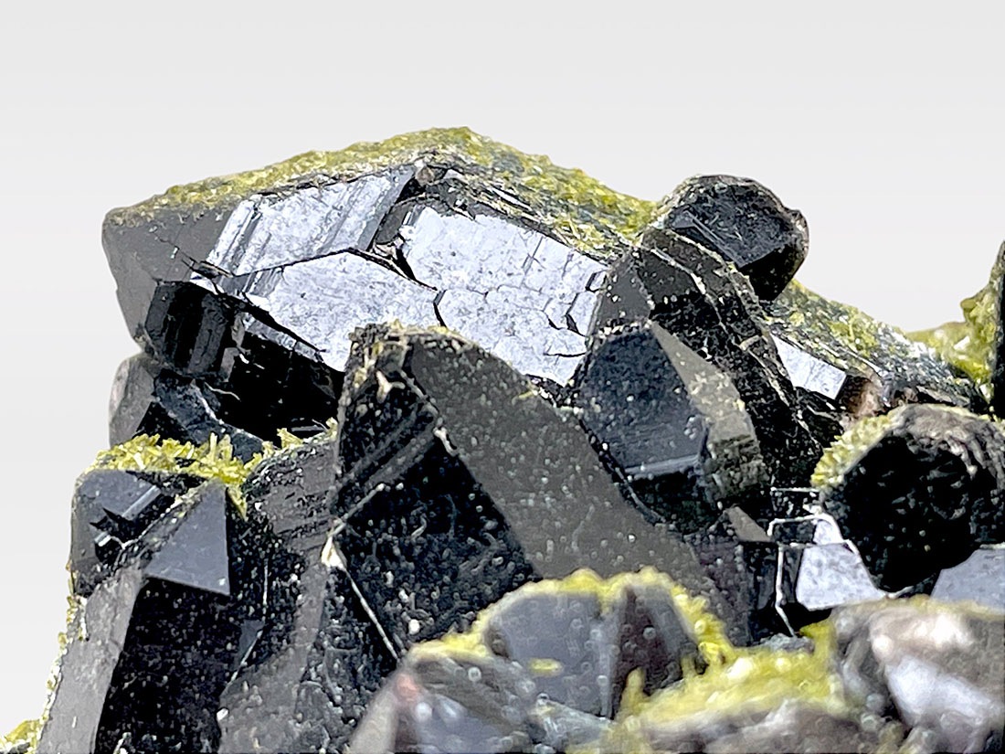 山東省産 モリオン/ Morion ( 黒水晶 )