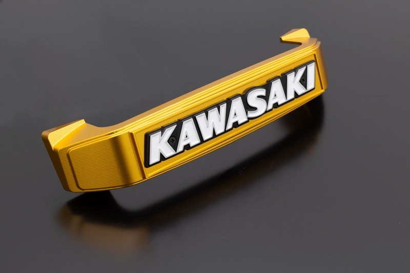 BIGステムエンブレム KAWASAKI大文字 ゴールド Z900RS/CAFE | ARCHI