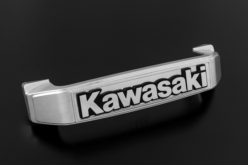 BIGステムエンブレム Kawasaki小文字 シルバー Z900RS/CAFE | ARCHI