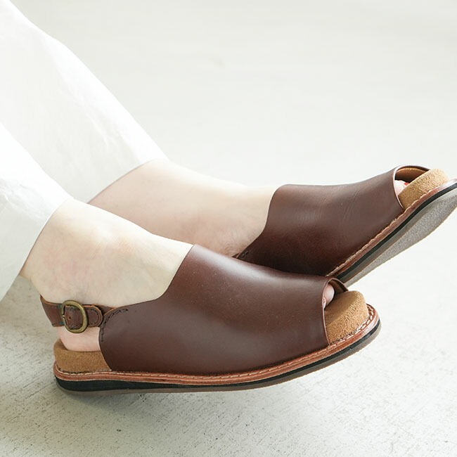 117D1559] Diu(ディウ) オープントゥ レザーサンダル/レディース