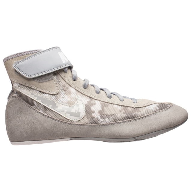 ナイキ・スピードスイープ7 (NIKE SPEED SWEEP 7) [カモグレー