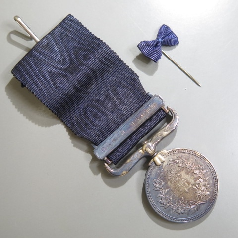 勲章】 紺綬褒章 略章・ケース付 （極美品） | すべての商品 | ヤマト