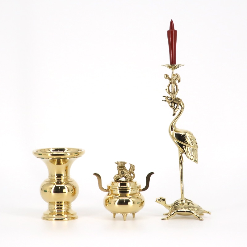 送料無料】国産仏具 鶴亀燭台 上彫火立(右) 磨き 2.5寸～4.5寸｜お仏壇