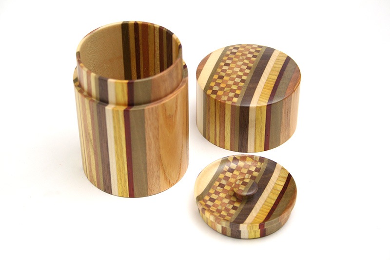箱根寄木細工 ムク 円筒形茶筒 価格交渉お気軽に。 寄木 ムク茶筒 シマ