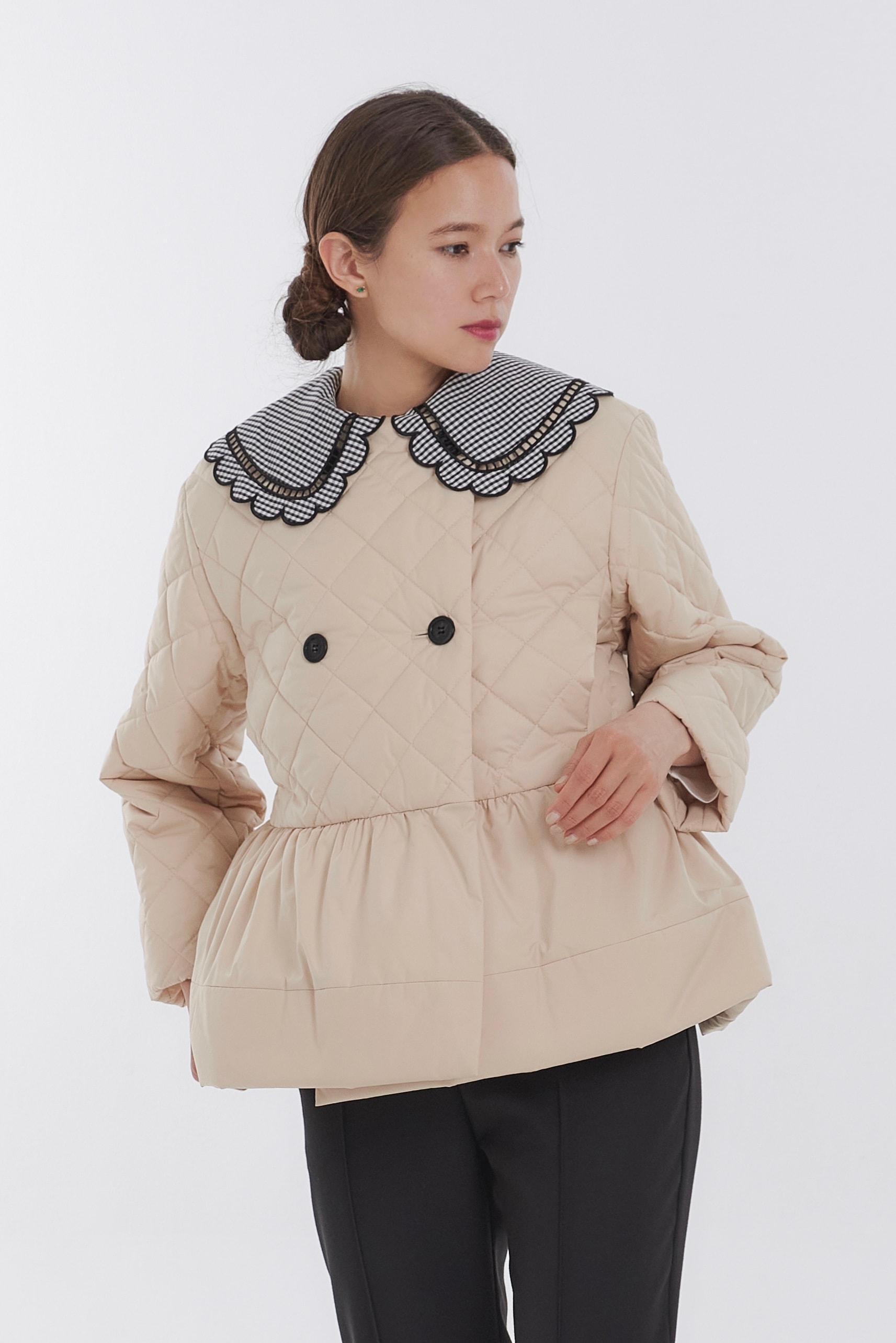 クリーニング済] yori コットンダブルタックパンツ クリーニング済