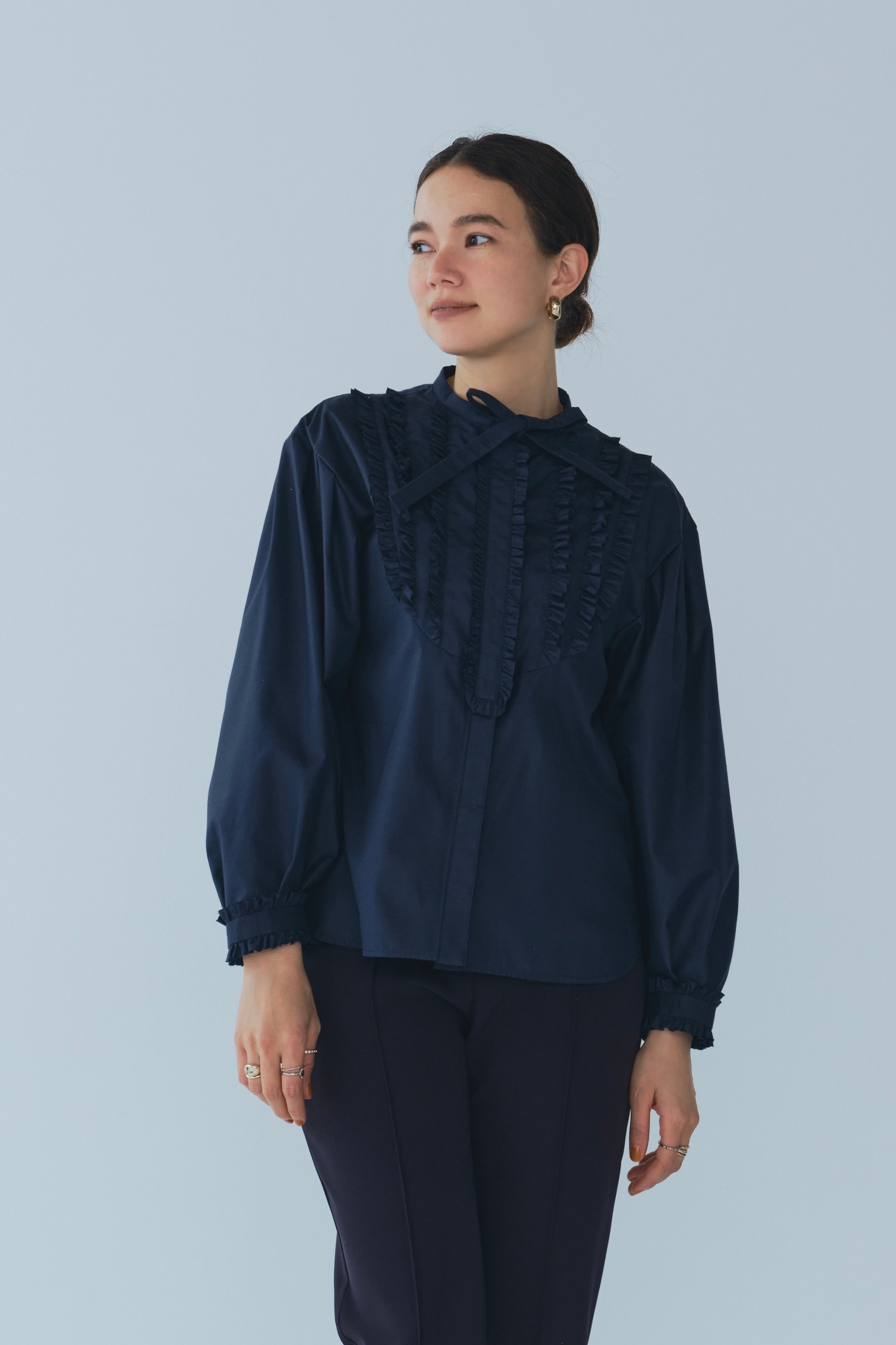 yori フリルTシャツ yori ビッグフリル襟Tシャツ ネイビー