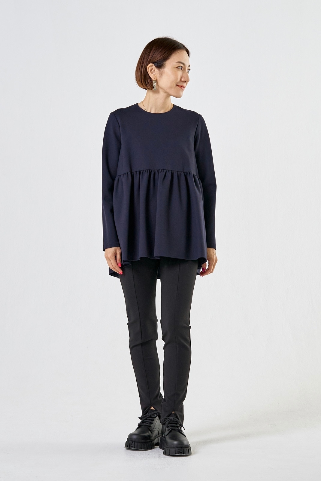 美品 yori ぬくぬくギャザーブラウス Black36 ぬくぬくギャザー