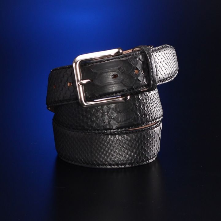 クアトロガッティ quattro gatti ダイヤモンドパイソン本革ベルト1815