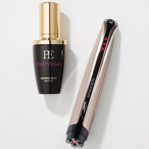 美顔器⭐️中古美品⭐️ARTISTIC&CO⭐️VEGAS Ⅱ⭐️専用美容液付き ザ ベガス Ⅱ ミスアリーヴォ 美容液セット<br>（美顔器＆専用美容液