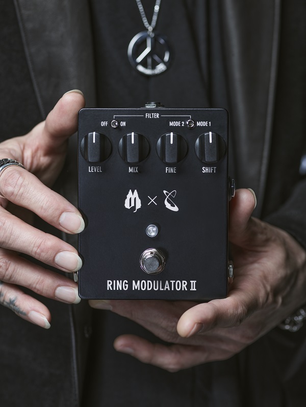 RING MODULATOR II RM-2S with DVL-1EXのページ｜FREE THE TONE
