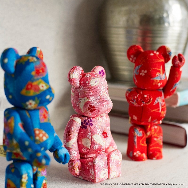 木目込みベアブリック 藍染 | ART OF LIVING,ベアブリック | 柿沼東光