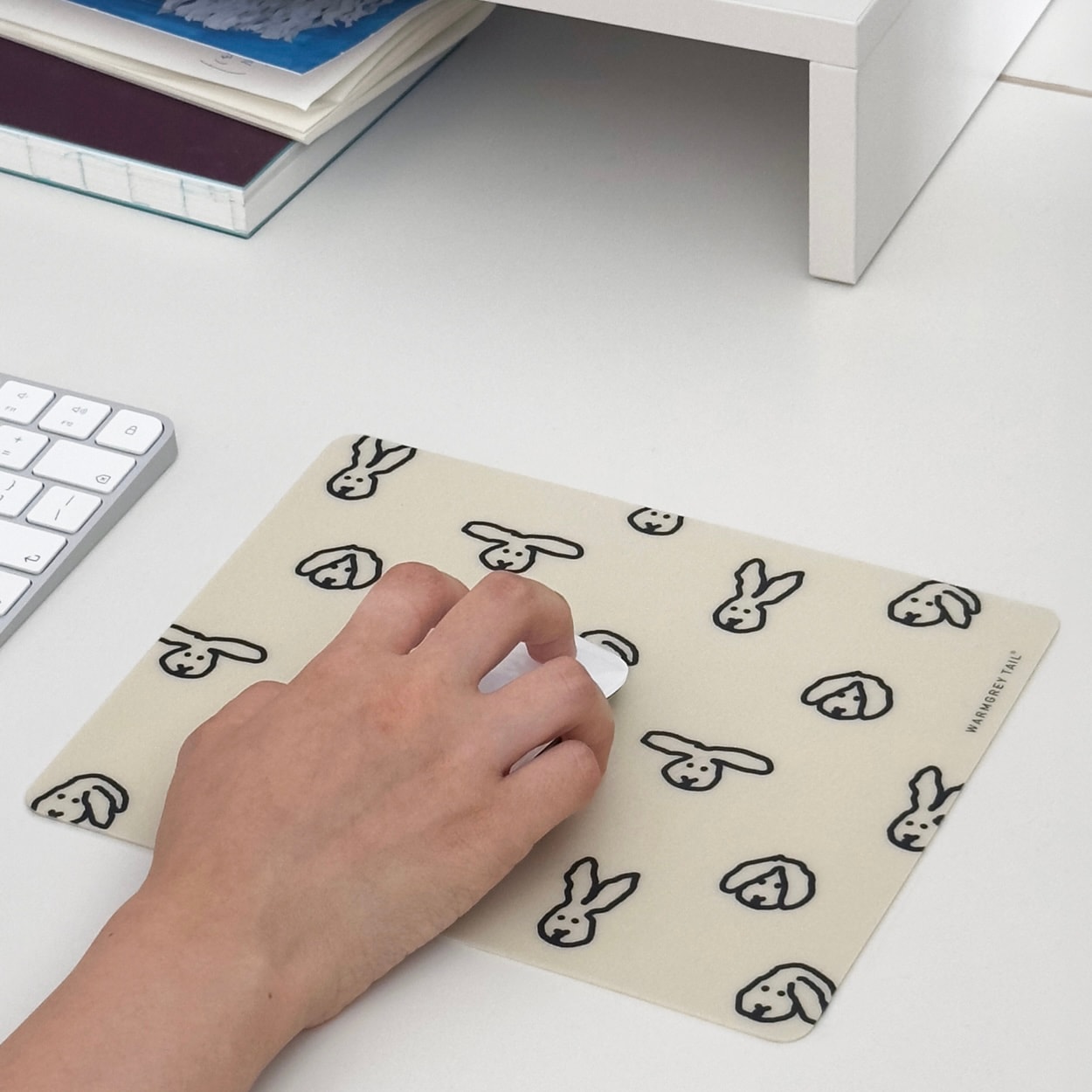 WARMGREY TAIL] Bunny Bunny マウスパッド - Ivory | CATEGORY,DIGITAL
