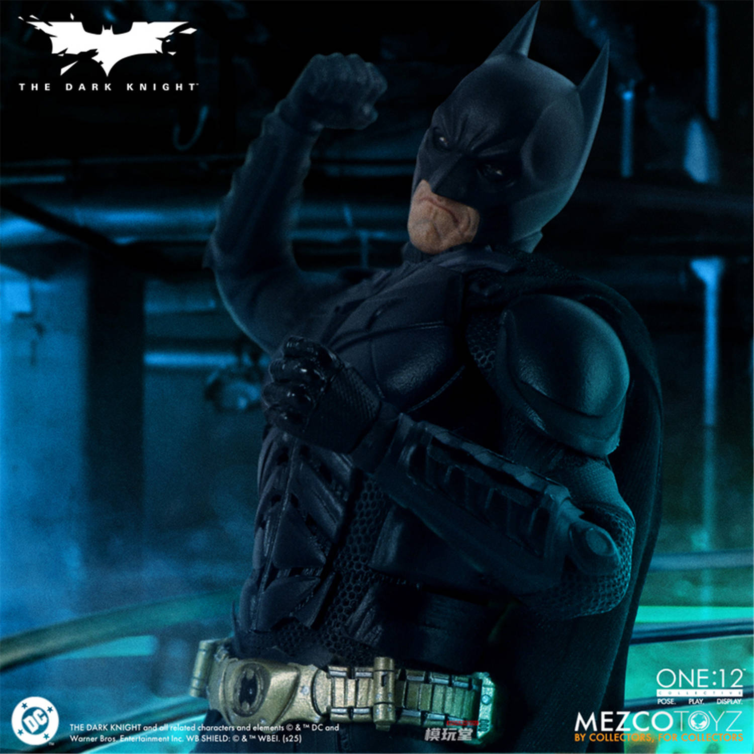 予約 Mezco Toyz 1/12 『ダークナイト：バットマン』 バットマン The