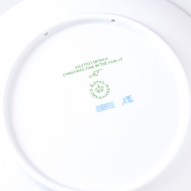 ロイヤルコペンハーゲン イヤープレート 2023年 令和5年 皿立て付き