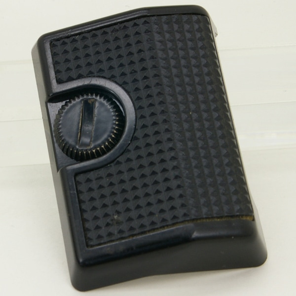 中古カメラ機材の通販専門店 Antiquary（アンティクアリィ）