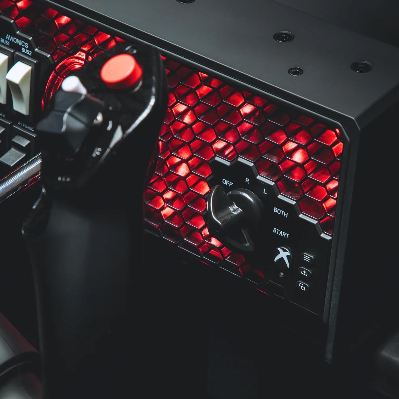 Honeycomb Aeronautical ALPHA FLIGHT CONTROLS XPC YOKE & SWITCH