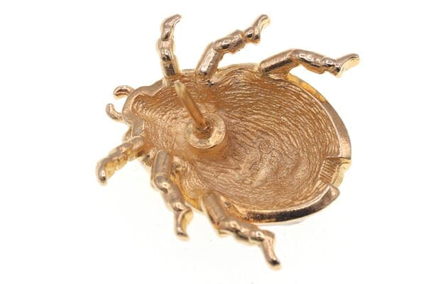 ディオール ピンバッジ レッド ゴールド メタル ラインストーン 中古