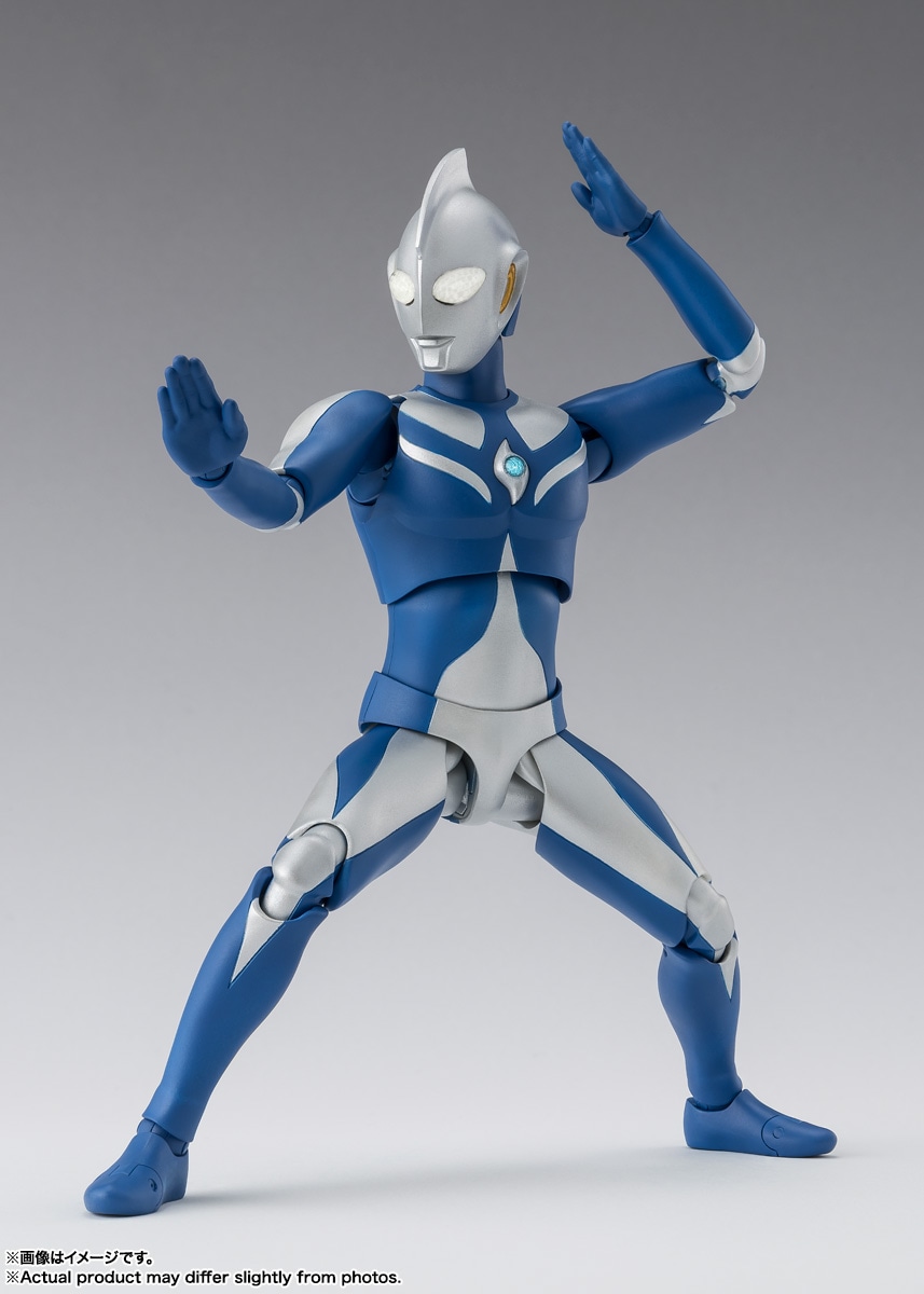 S.H.フィギュアーツ ウルトラマンコスモス ルナモード 「ウルトラマン