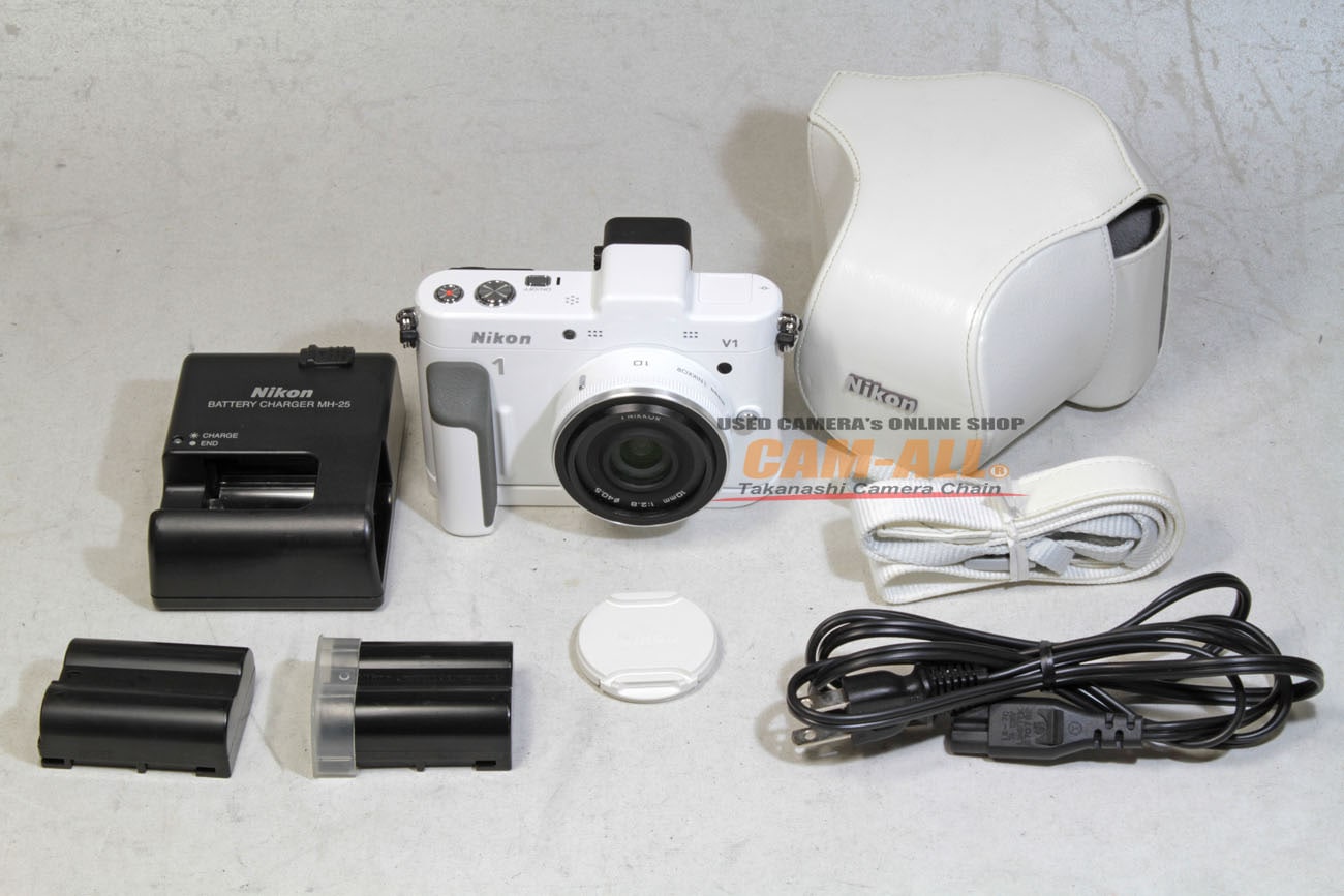 中古 ニコン Nikon1 V1 ホワイト ボディ + 10mm F2.8 + ケース +