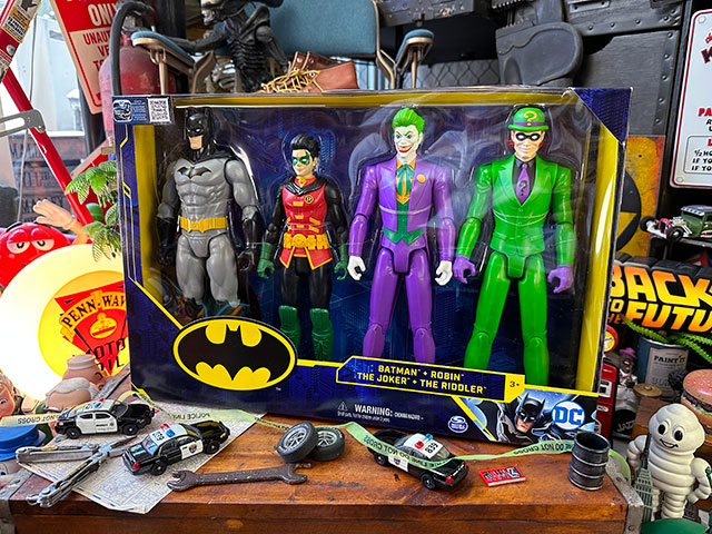 バットマン キッズトイ フィギュア 4体セット 30cmの通販・販売