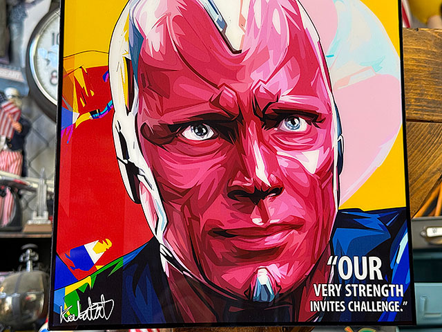 MCUヴィジョン役ポールベタニー氏の直筆サイン入りポートレート