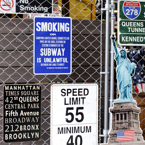 アメリカの工場直輸入の道路標識！ニューヨーク地下鉄の案内標識 S