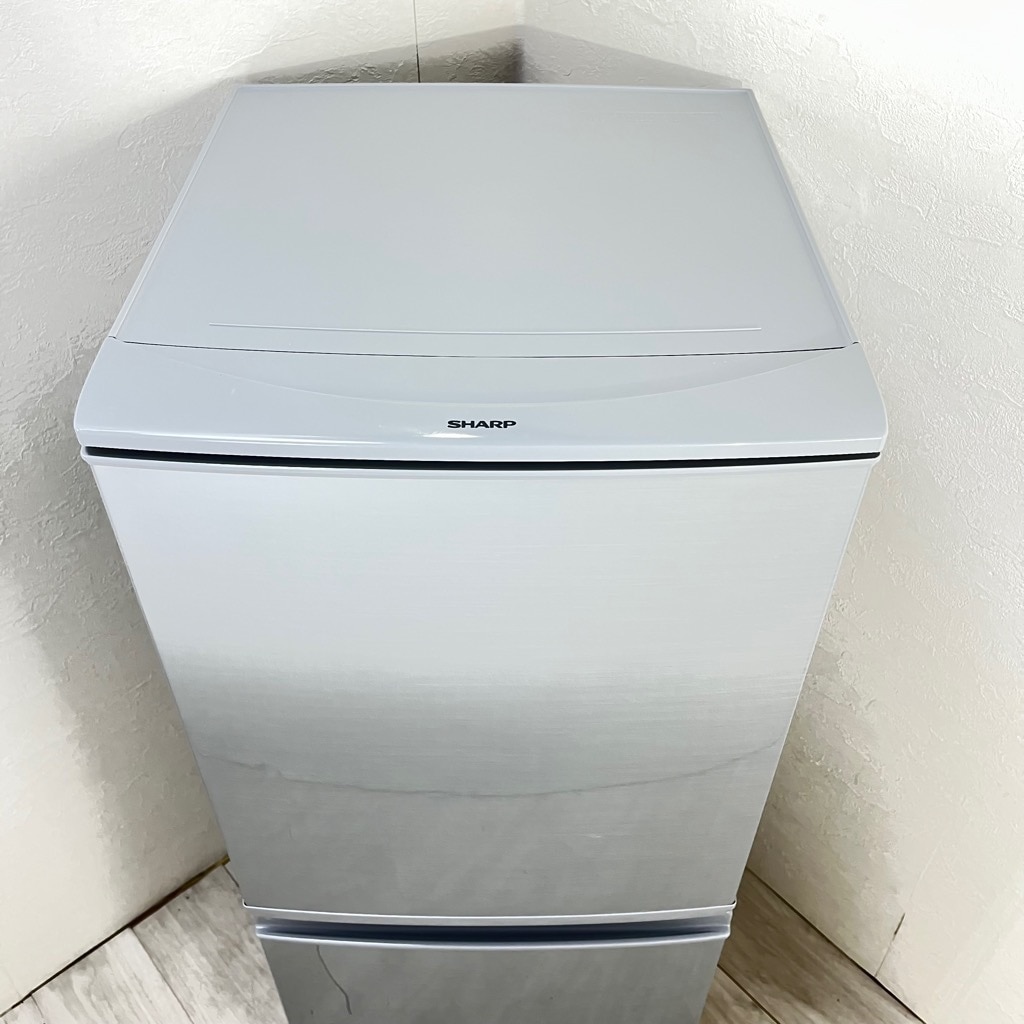 SHARP 137L 冷凍冷蔵庫 SJ-D14C-W 2017年製 中古