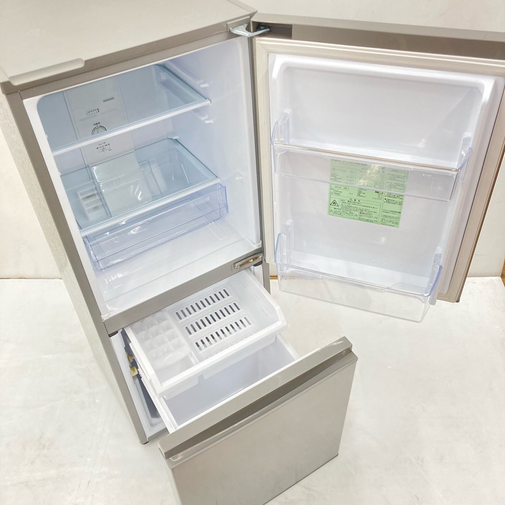 中古 126L スタイリッシュ 2ドア冷蔵庫 アクア AQR-13G-S 2018年製