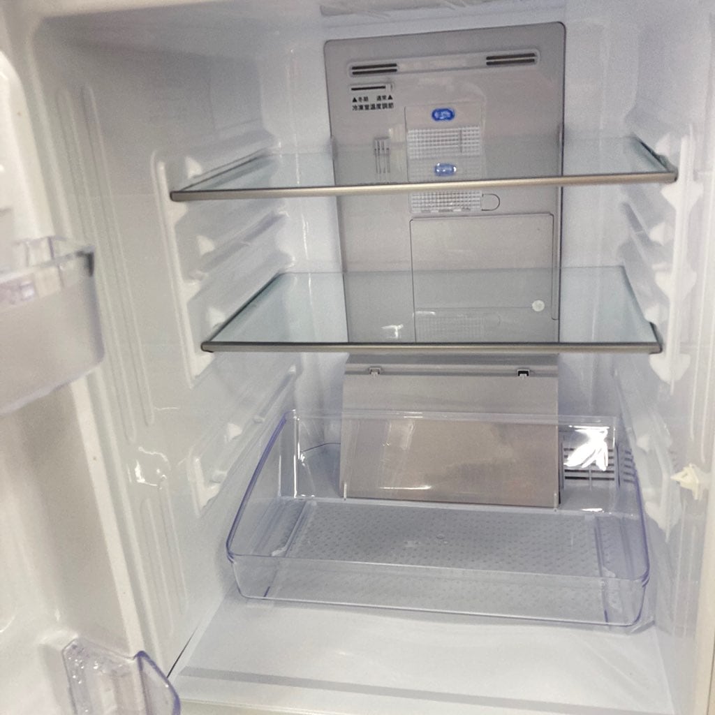 中古 137L ガラスドア 2ドア冷蔵庫 シャープ SJ-GD14E-W 2019年製