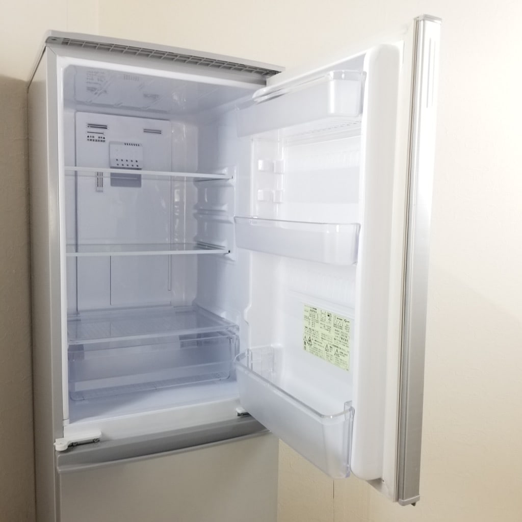 中古 2ドア冷蔵庫 シャープ つけかえどっちもドア 167L SJ-D17A-S 2015
