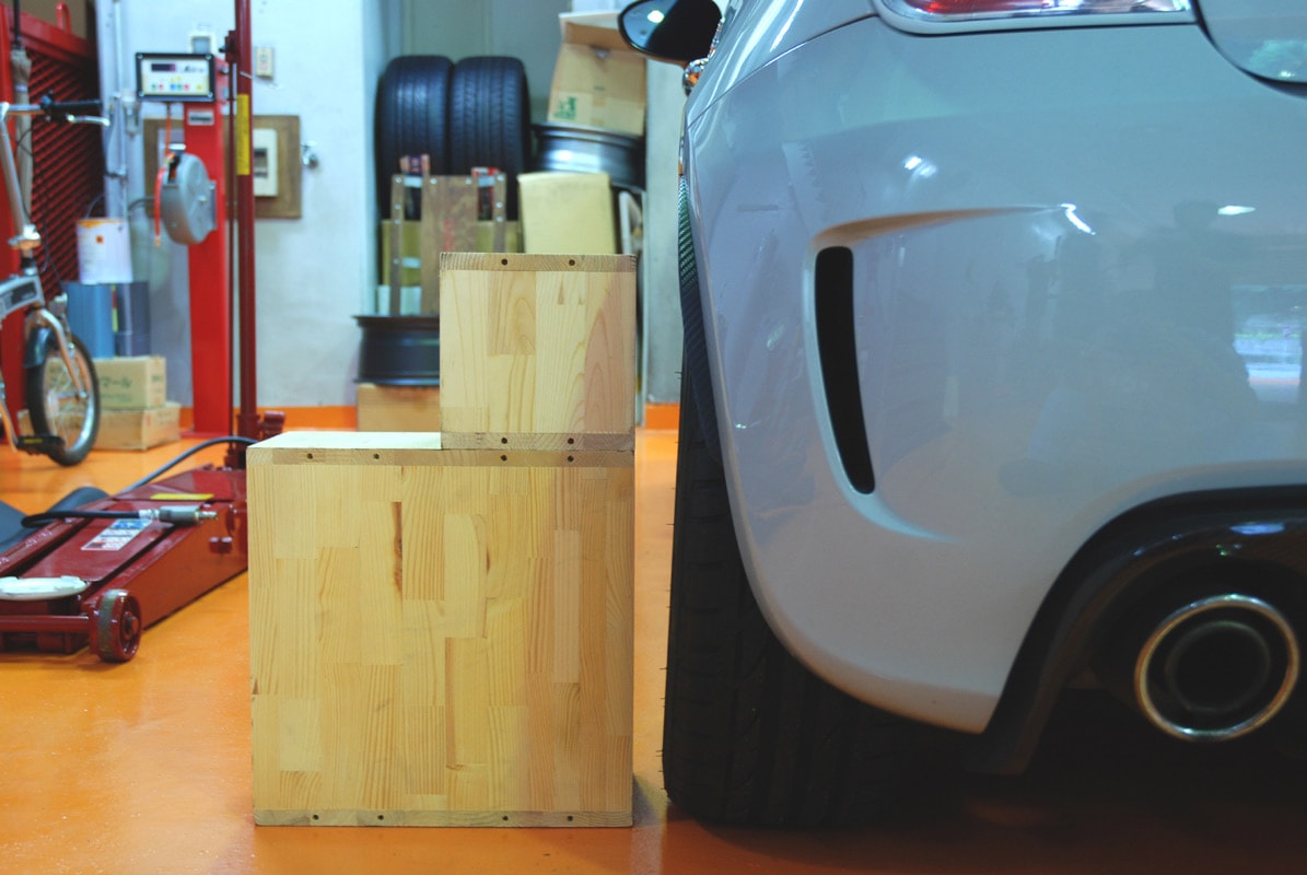 コーナリングの安定感を手に入れる！アバルト595用キャンバーシム