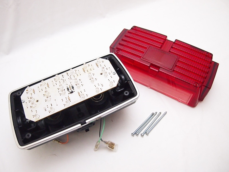 ホンダ cb1100 sc65 LEDテールランプとおまけ ホンダ cb1100 sc65 LED