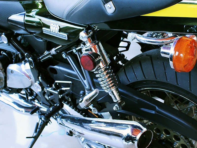 Z900RS 4本エキゾーストマフラー用フェイクツインショック Z1タイプ