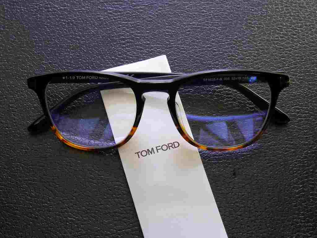 トムフォード(TOMFORD) TF5625-FB 005 (52) BLUE BLOCK｜トムフォード