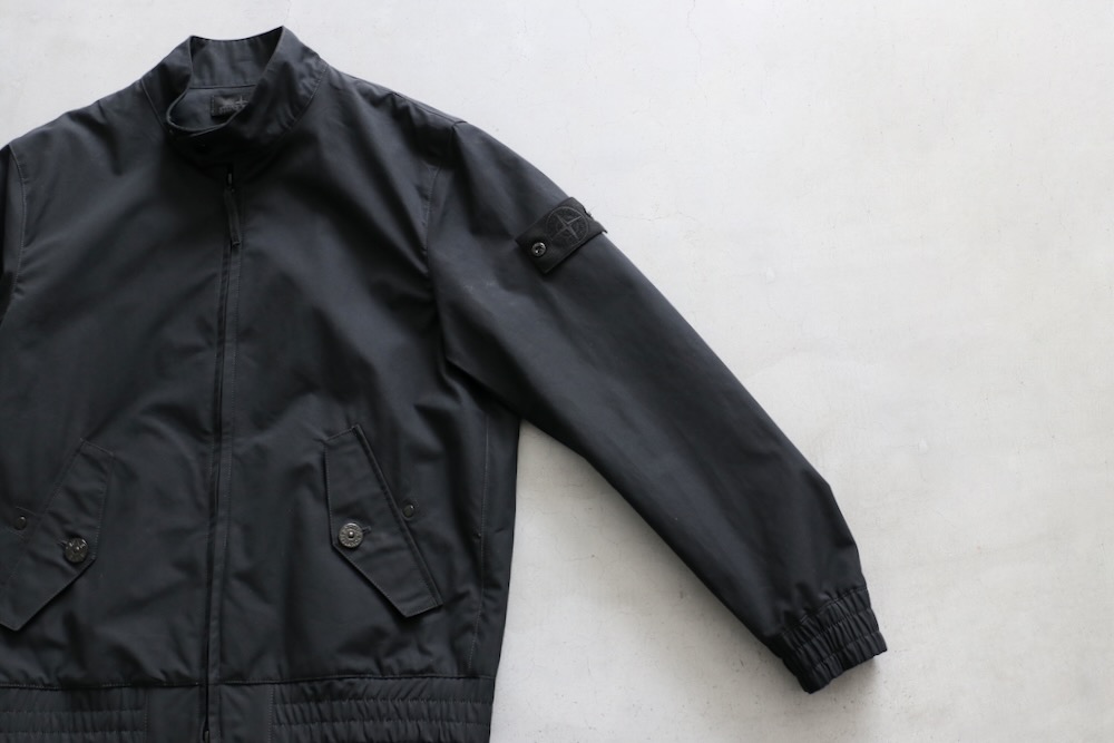 STONE ISLAND(ストーンアイランド ) 