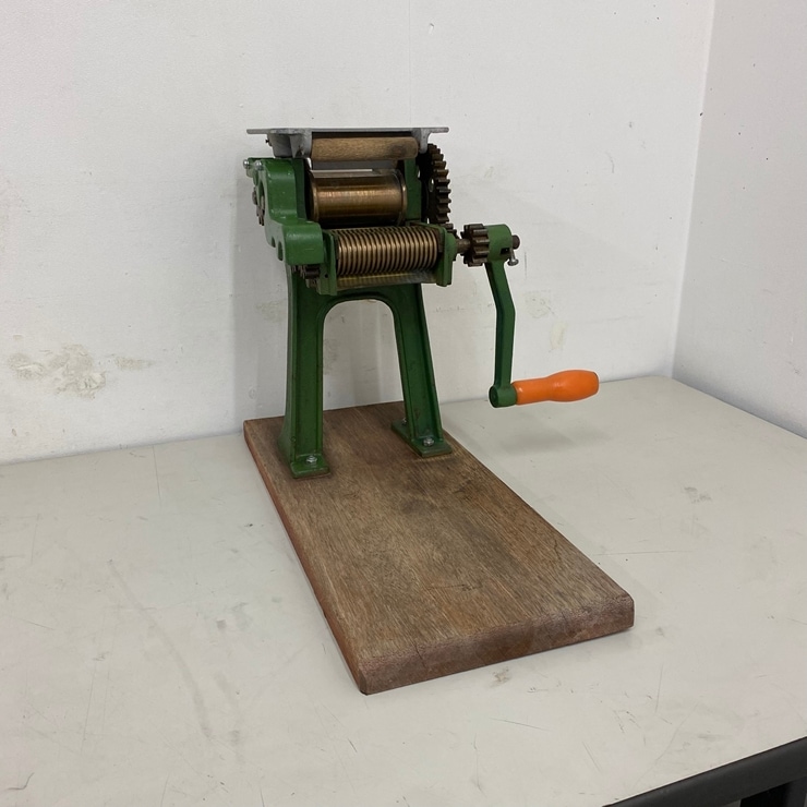 小野式製麺機 手動製麺機 緑色 クラシックデザイン 5,000円で買った1台