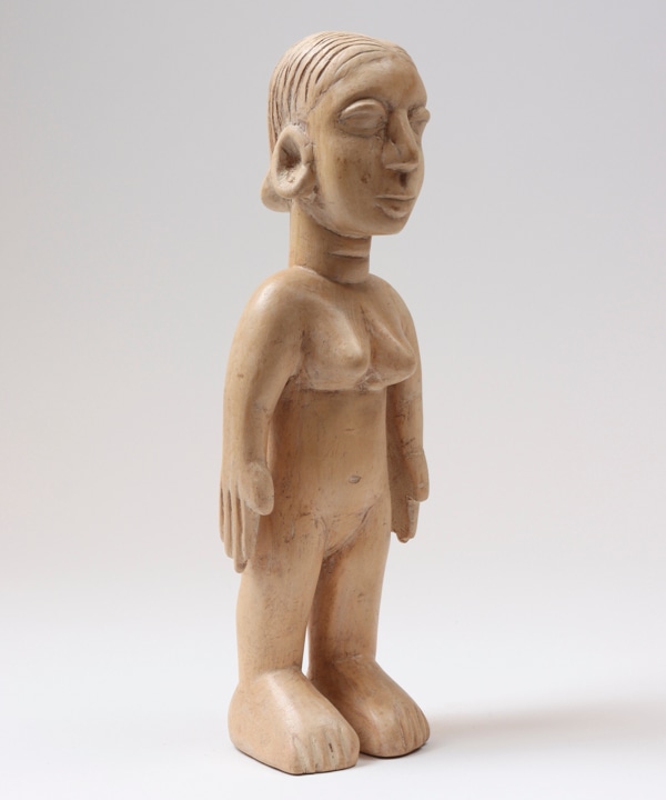 トーゴ共和国 エウェ族 白人コロン人形② 女性像｜KANKAN ONLINE SHOP