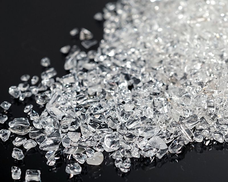 天然本水晶 さざれチップ (SSサイズ） 100g 【浄化・エネルギー