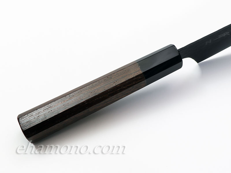 話題の黒い包丁！堺孝行【黒影】三徳 V金10号鎚目フッ素加工和式包丁