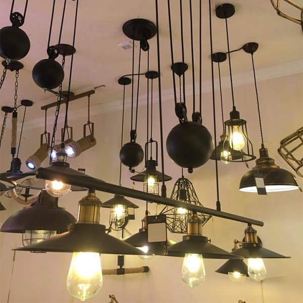 1台在庫有！】インダストリアル・スタイル ペンダントライト3灯(L900