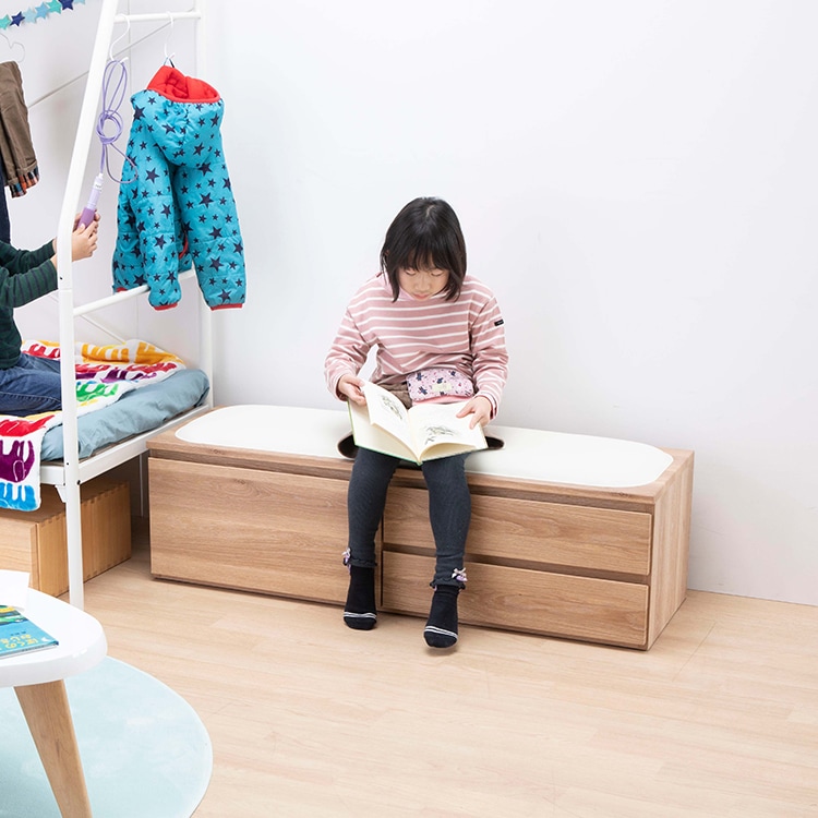 おしゃれな大容量収納付きのベンチダイニング｜完成品で組立不要