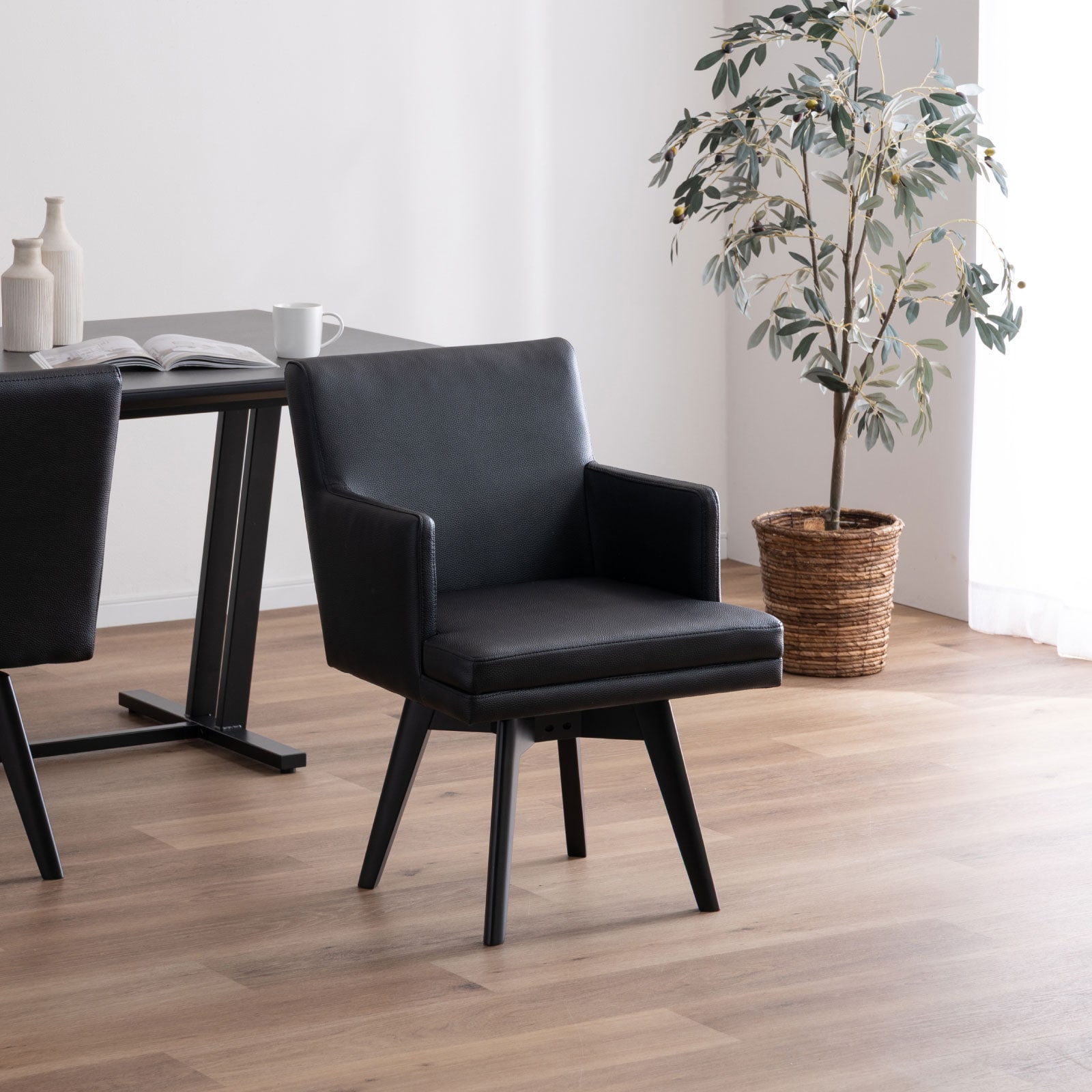 座面高さ44］ 回転 ダイニングチェア 肘付き アームチェア PVCレザー