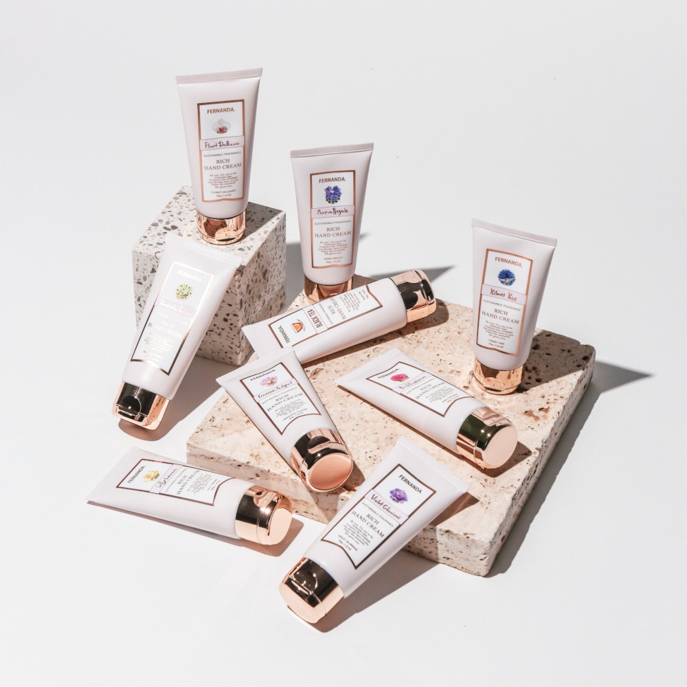 フレグランスリッチハンドクリーム（バイオレットグロリアス